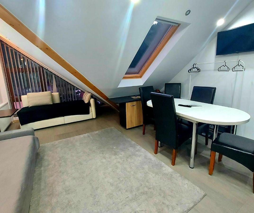 Kalinderu Skier'S Apartament Bellevue Buşteni Zewnętrze zdjęcie