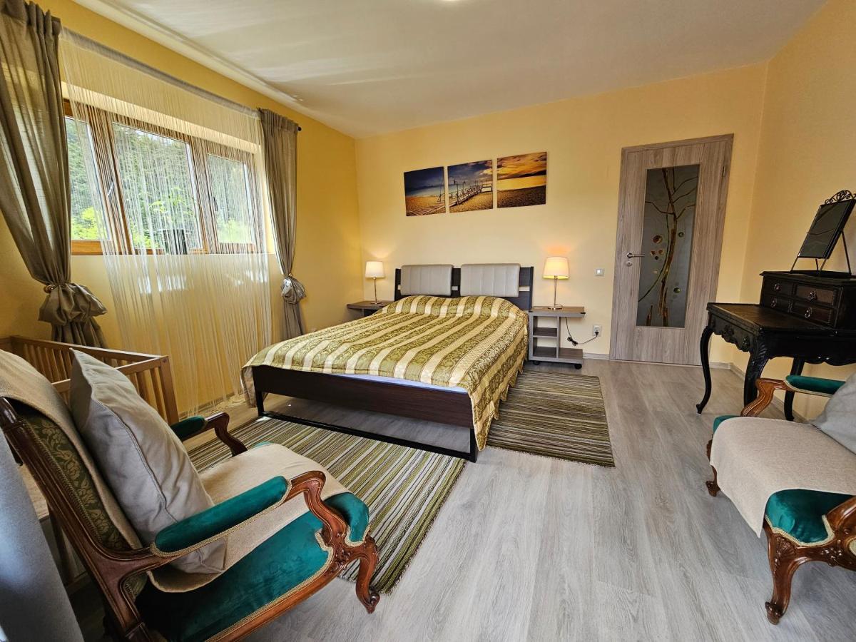 Kalinderu Skier'S Apartament Bellevue Buşteni Zewnętrze zdjęcie